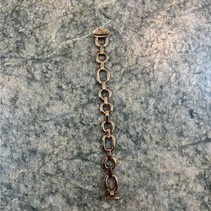 Fitbit Luxe chain bracelet strap